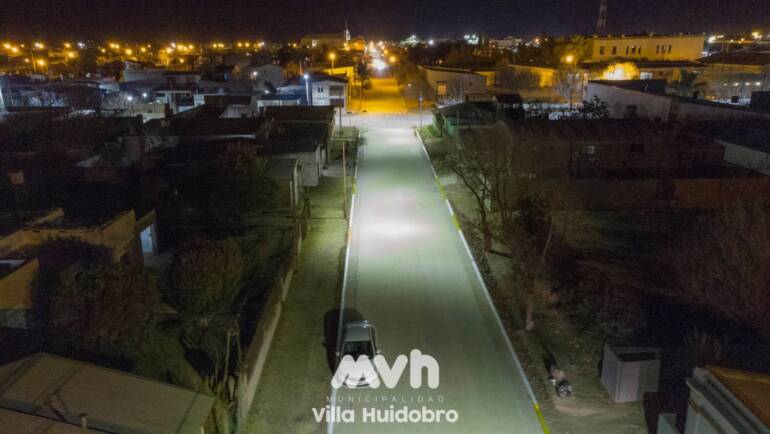 Sumamos otra cuadra más de Pavimento Articulado y Cordón Cuneta