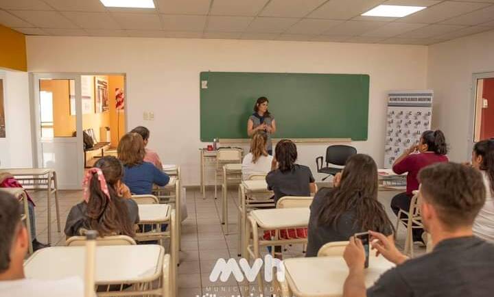 Iniciamos el curso de corte unisex y brushing