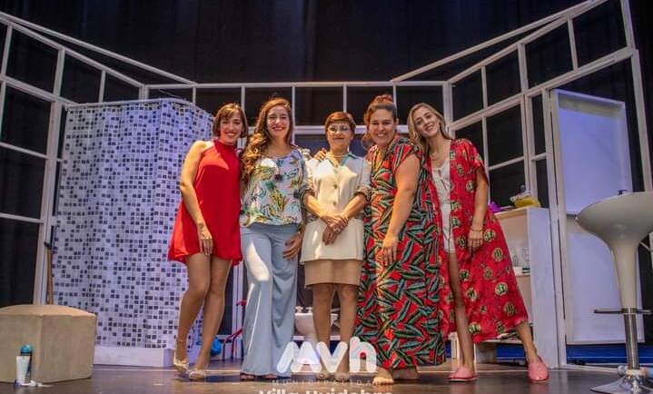 Primera función de teatro «Cámara de Gases»
