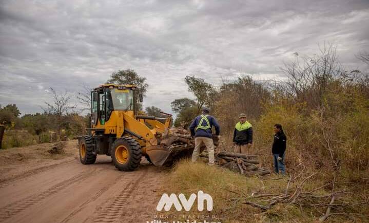 CONTINUAMOS LOS TRABAJOS EN CALLE SALGUEIRO