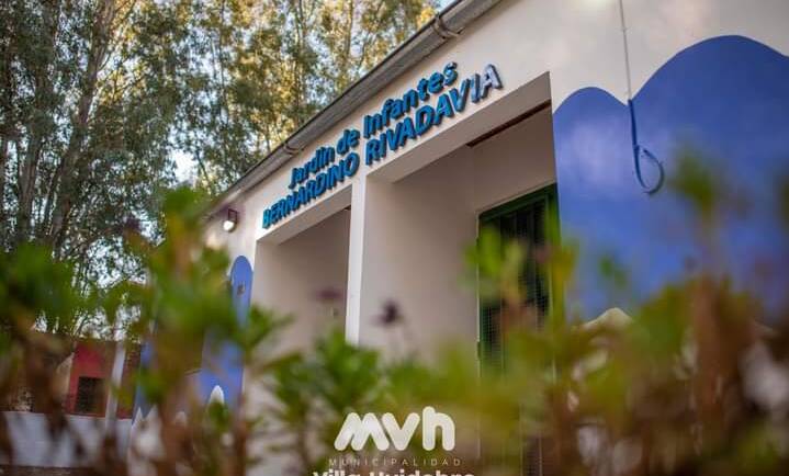 RENOVAMOS LA FACHADA DEL JARDÍN BERNARDINO RIVADAVIA