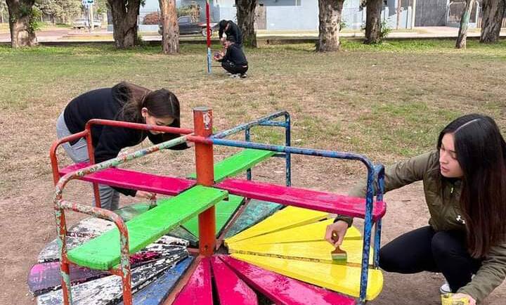 LA PROMO 2023 GESTIÓN I.P.E.M.y A. N° 188 PINTANDO NUESTROS PARQUES