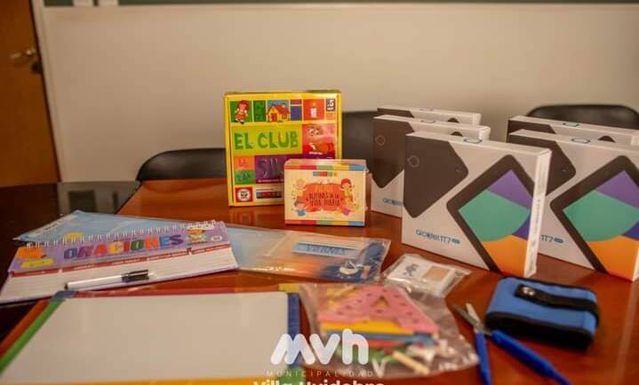 SE HIZO ENTREGA DE MATERIAL DIDÁCTICO A LA ESCUELA ESPECIAL «ANA NICOLA»