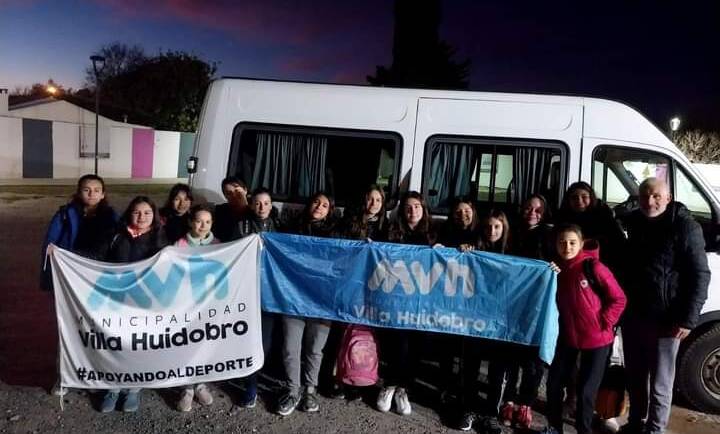 VOLEY FEMENINO DEL FOOTBALL CLUB VILLA HUIDOBRO