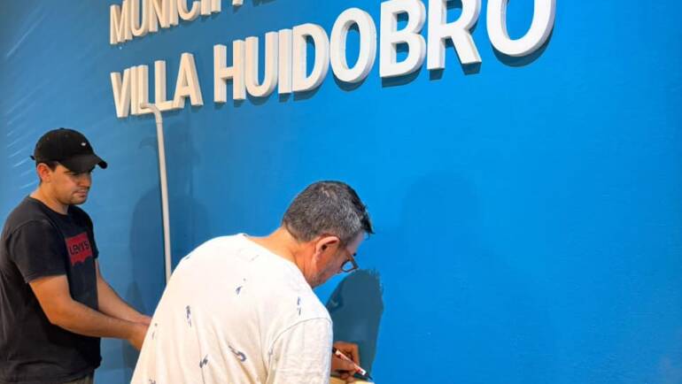 RENOVACIÓN DEL SALÓN DE ACTOS MUNICIPAL