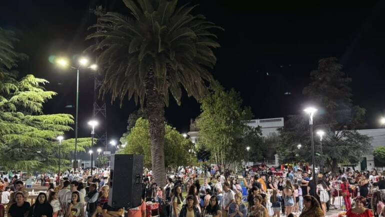 2º FERIA DE EMPRENDEDORES – PLAZA 25 DE MAYO