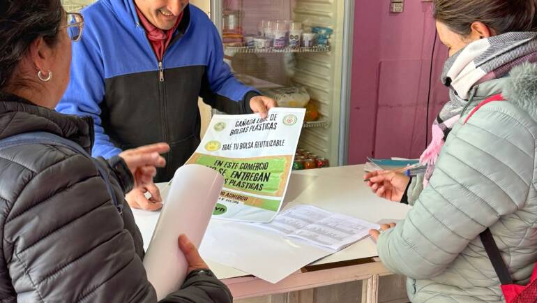 CAÑADA LIBRE DE BOLSAS PLÁSTICAS