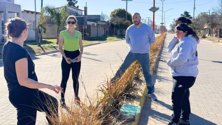 CAPACITACIÓN SOBRE PODA DE ARBUSTOS A NUESTROS TRABAJADORES MUNICIPALES