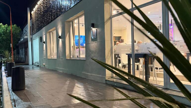 INAUGURACIÓN DEL BAR DEL FOOTBALL CLUB VILLA HUIDOBRO