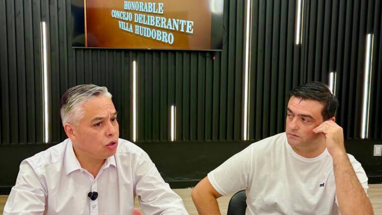 El Intendente Municipal Dr. Enzo Quiroga presentó el Presupuesto 2026, por un total de $10.023.078.000,00 (DIEZ MIL VEINTITRÉS MILLONES SETENTA Y OCHO MIL PESOS).