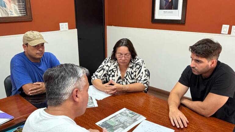 Nuestro intendente Enzo Quiroga recibió al ingeniero Matías Aguilera, inspector de Infraestructura Rural del Ministerio de Bioagroindustria