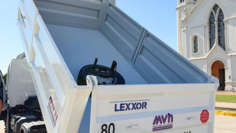 NUEVO CAMIÓN VOLCADOR PARA NUESTRO PARQUE AUTOMOTOR