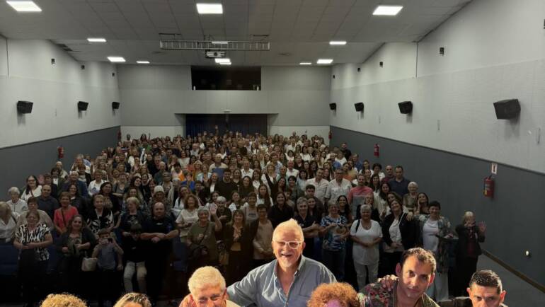 Cultura y emoción en una noche a sala llena