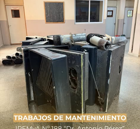 Trabajos de mantenimiento en el IPEMyA N.º 188 «Dr. Antonio Pérez»