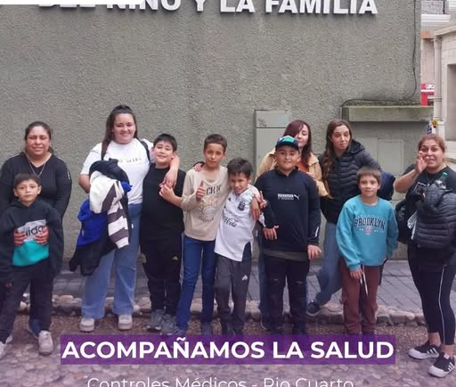 Acompañamos a nuestros vecinos en el acceso a la salud